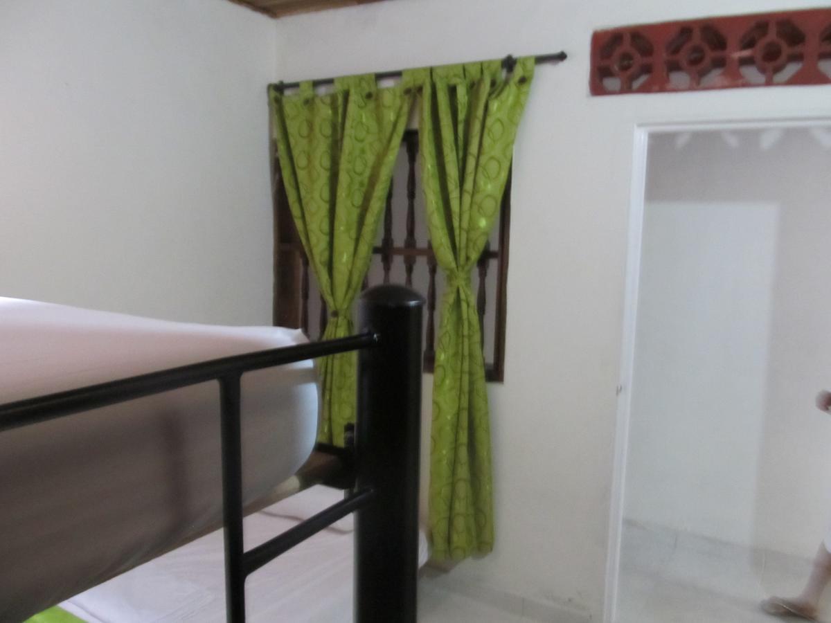 Backpackers And Travellers Hostel Neiva  Exterior photo