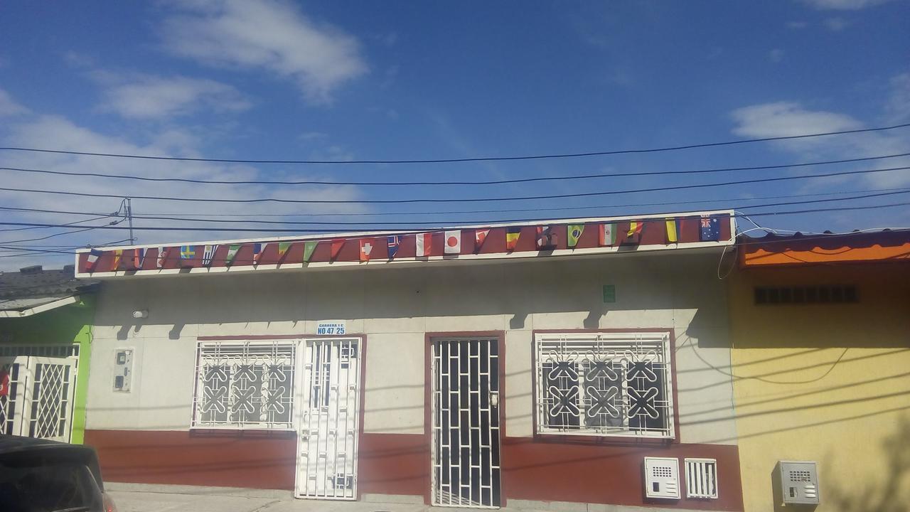 Backpackers And Travellers Hostel Neiva  Exterior photo