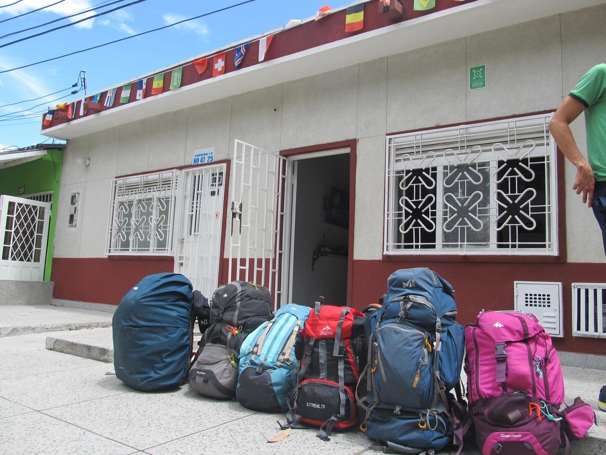 Backpackers And Travellers Hostel Neiva  Exterior photo