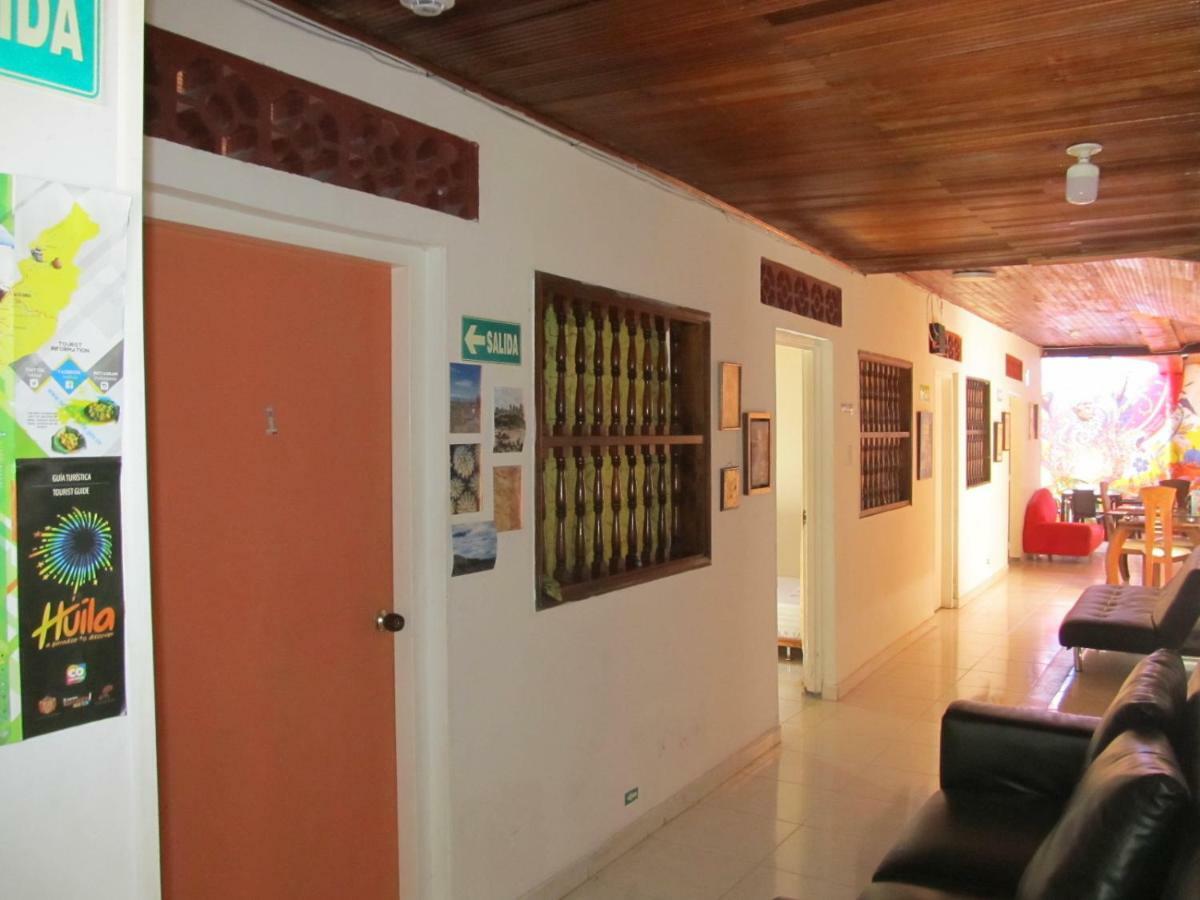 Backpackers And Travellers Hostel Neiva  Exterior photo