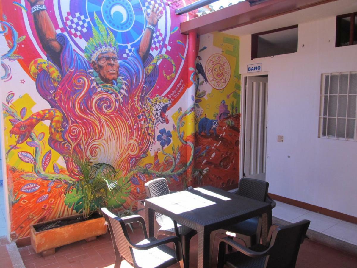 Backpackers And Travellers Hostel Neiva  Exterior photo